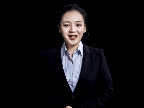 张凯丽